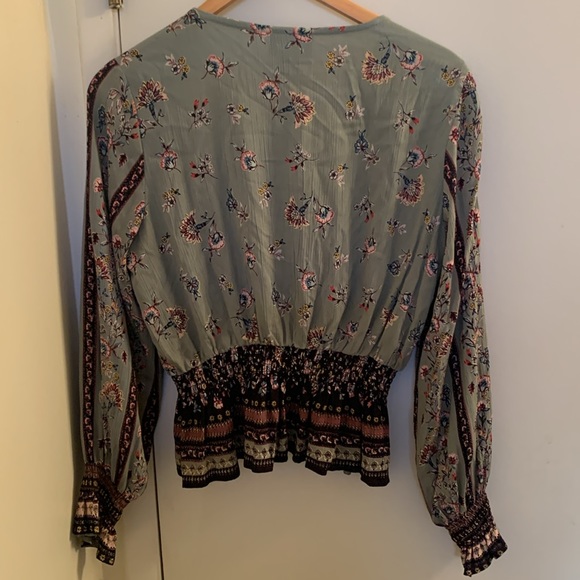 Angie Front Tie Blouse - Picture 3 of 7